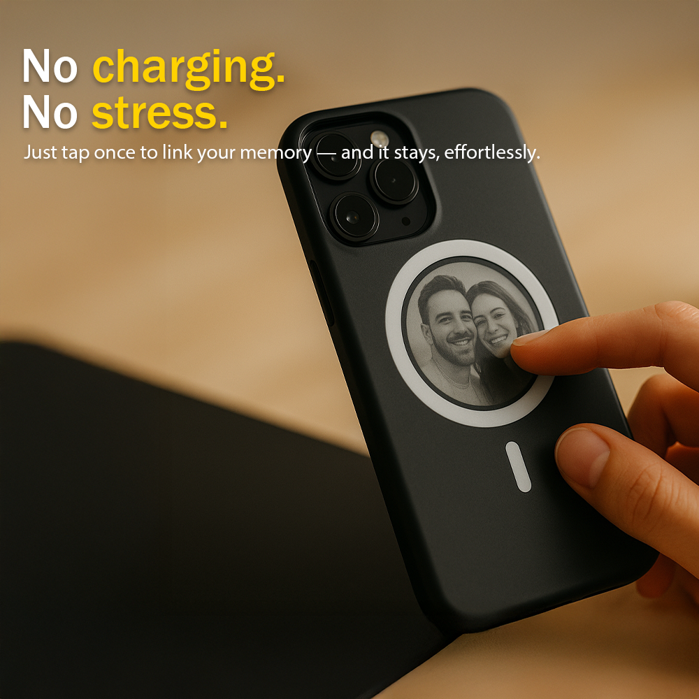 MyPhoneCase™ “Circle”, Customizable MagSafe E-Ink Phone Case